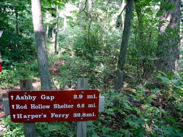 A sign at Sky Meadows State Park lets you know you're hiking along the Appalachian Trail.